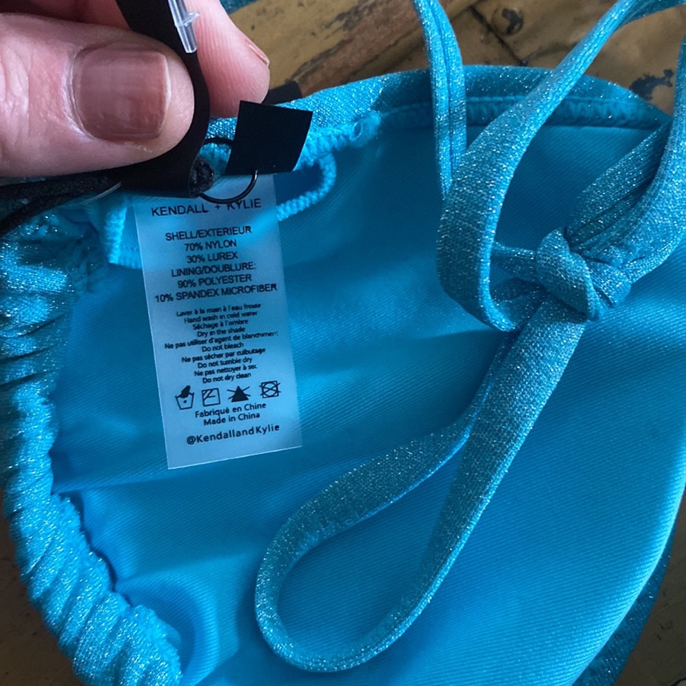NWT KENDALL & KYLIE SWIM SPARKLE GLITTER LUREX STRING BIKINI TOP - Picture 13 of 15